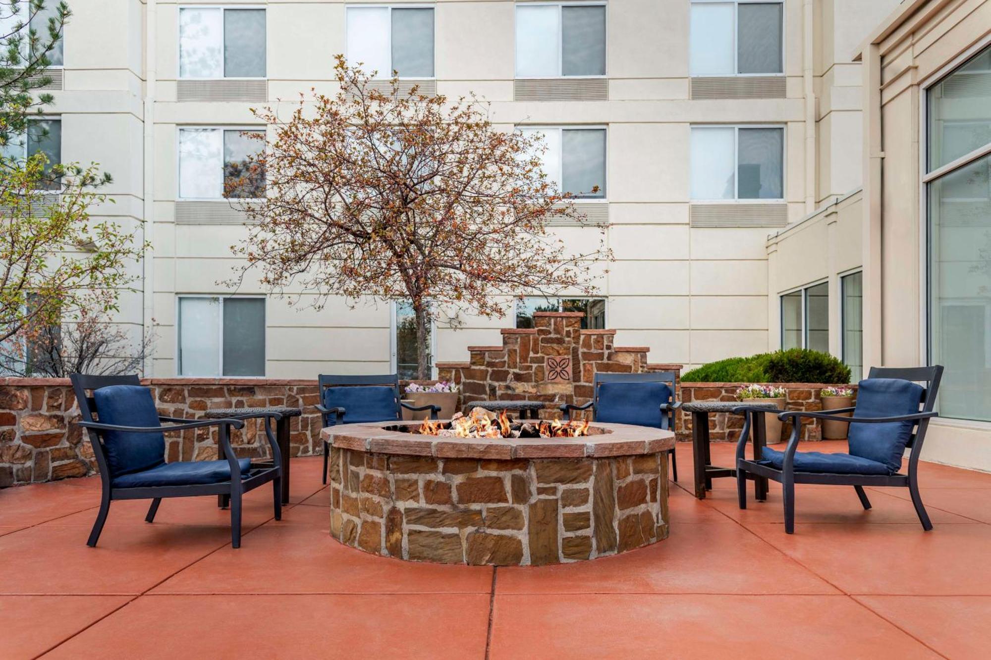 Hilton Garden Inn Denver Airport Aurora Exteriör bild